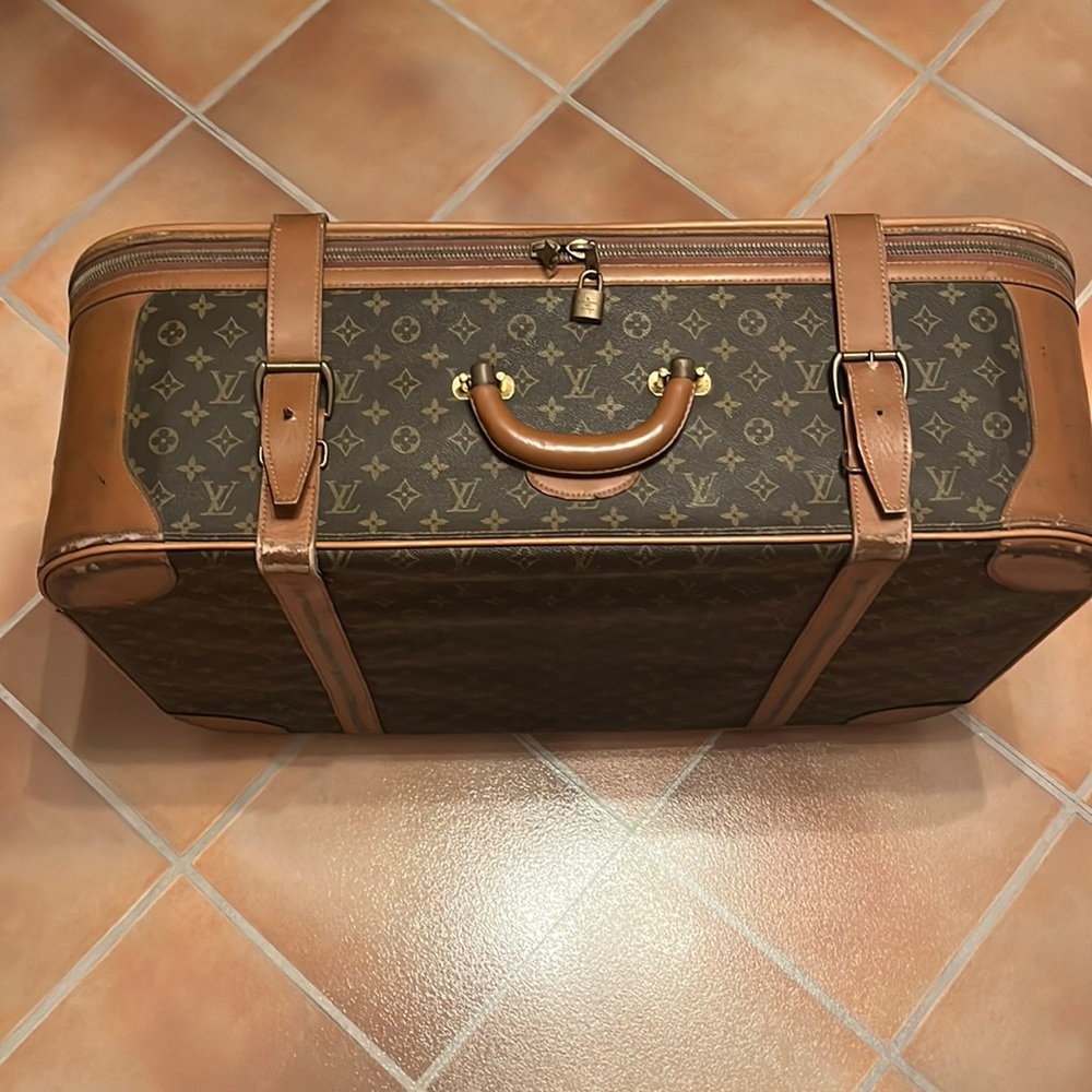 Louis Vuitton hard sided suitcase VINTAGE circa 1980s 39”x 20.5 “x 9.5”